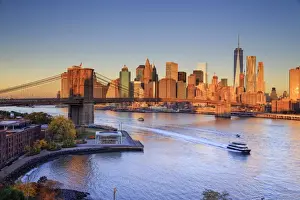 Early Morning Prints: USA, New York City, Brooklyn Bridge and Lower Manhattan Skyline