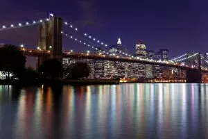 USA, New York City, Manhattan, Brooklyn Bridge and Downtown Manhattan
