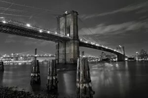 Black and White Gallery: USA, New York City, Manhattan, Brooklyn and Manhattan Bridges across the East River