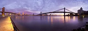 New York City Collection: USA, New York City, Manhattan, The Brooklyn and Manhattan Bridges spanning the East river