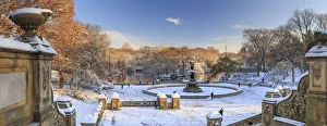 Usa, New York City, Manhattan, Central Park, Bethseda Fountain