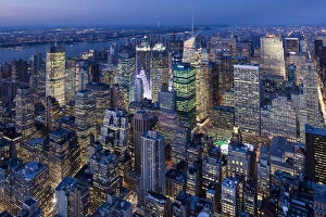 Images Dated 29th March 2010: USA, New York City, Manhattan, Elevated view of mid-town Manhattan