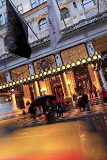 USA, New York City, Manhattan, Entrance to the Plaza Hotel on Fifth Avenue