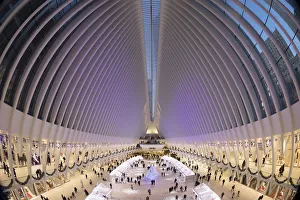 Images Dated 14th December 2017: Usa, New York City, Manhattan, Lower Manhattan, World Trade Centre, main hall of