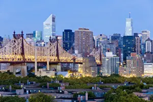 USA, New York City, Manhattan, Midtown Manhattan and Queensboro Bridge from Queens
