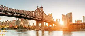 Q4 2023 Prints: USA, New York City, view of the Queensboro bridge and the Roosevelt island