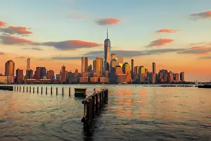 USA, New York City, view of the World Trade Center and Lower Manhattan from Jersey City