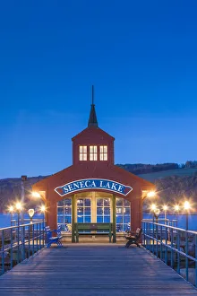 USA, New York, Finger Lakes Region, Watkins Glen, Seneca Lake pier, dusk