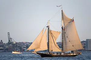Hudson Prints: USA, New York, Manhattan, Battery, Hudson, Schooner sailing on the Hudson