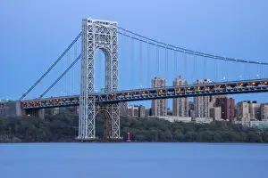 USA, New York, Manhattan, George Washington Bridge & the Hudson river