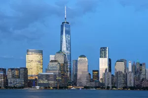 Images Dated 10th March 2015: USA, New York, Manhattan, Hudson river with lower Manhattan and one world trade center