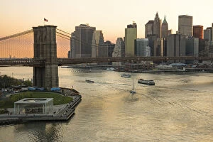 USA, New York, Manhattan, Lower Manhattan, Brooklyn Bridge & East River