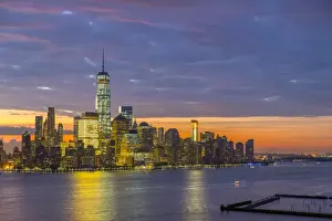 USA, New York, Manhattan, Lower Manhattan and World Trade Center, Freedom Tower across