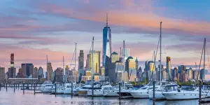 USA, New York, Manhattan, Lower Manhattan and World Trade Center, Freedom Tower across