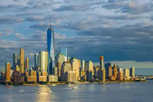 USA, New York, Manhattan, Lower Manhattan and World Trade Center, Freedom Tower across