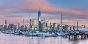 USA, New York, Manhattan, Lower Manhattan and World Trade Center, Freedom Tower across