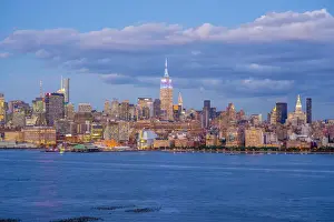 USA, New York, Manhattan, Midtown Manhattan and Empire State Building across Hudson River