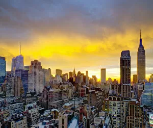 Images Dated 2nd December 2011: USA, New York, Manhattan, Midtown skyline