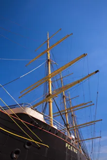 Images Dated 11th January 2016: USA, New York, Manhattan, South Street Seaport, the Peking, a four-masted barque