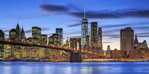 USA, New York, New York City, Lower Manhattan and Brooklyn Bridge