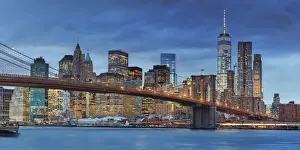 USA, New York, New York City, Lower Manhattan and Brooklyn Bridge