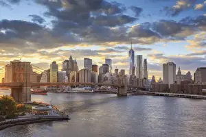 USA, New York, New York City, Lower Manhattan and Brooklyn Bridge