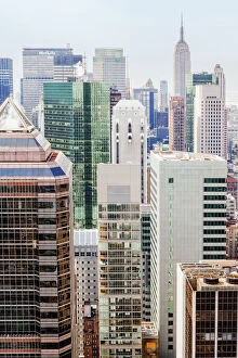 USA, New York, New York City, Manhattan, view of skyscrapers in the city center with