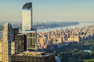 Images Dated 6th October 2016: USA, New York, New York City, Mid-Town Manhattan, elevated view of West Side and Central Park