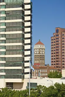 USA, Oklahoma, Bartlesville, Price Tower (Frank Lloyd Wrights tallest skyscraper)