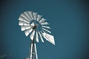 Images Dated 17th April 2008: USA, Oklahoma, Route 66, Elk City, National Route 66 Museum, Windpumps