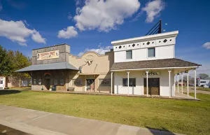 Images Dated 17th April 2008: USA, Oklahoma, Route 66, Elk City, National Route 66 Museum