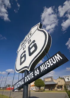 Images Dated 17th April 2008: USA, Oklahoma, Route 66, Elk City, National Route 66 Museum
