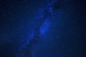 Images Dated 14th September 2016: USA, Oregon, Central Oregon, Fort Rock, Shooting star and night sky