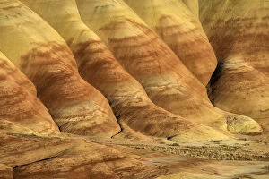 USA, Oregon, Wheeler County, Mitchell, Day Fossil Beds National Monument and Painted