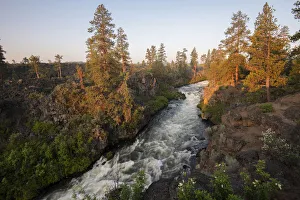 USA, Pacific Northwest, Oregon, Central Oregon, Deschutes National Forest, Bend