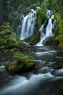 USA; Pacific Northwest, Oregon, National Creek Falls at Union creek