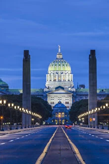 East Collection: USA, Pennsylvania, Harrisburg, Pennsylvania State Capitol, exterior, dawn