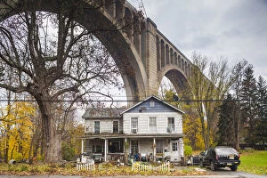 Images Dated 12th May 2017: USA, Pennsylvania, Nicholson, Tunkhannock Viaduct, largest concrete bridge in the USA