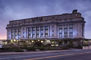 Pennsylvania Prints: USA, Pennsylvania, Scranton, exterior of former Scranton Railroad Station, now a hotel