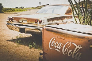 Images Dated 22nd July 2015: USA, Route 66, details of an old rugged Coca Cola fridge and car, vintage processing