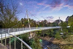 Suspension Bridge Collection: USA, South Carolina, Greenville, Falls Park On The Reedy, Liberty Bridge