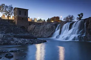 South Dakota Prints: USA, South Dakota, Sioux Falls, Sioux Falls Park
