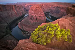 Images Dated 12th November 2015: USA, Southwest, Arizona, Glen Canyon National Recreation Area, Colorado river at Horseshoe