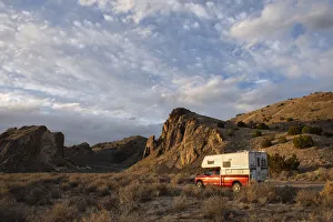 USA; Southwest, New Mexico; Cerrillos, Truck camper in desert USA; Southwest, New Mexico; Cerrillos, Truck camper in desert