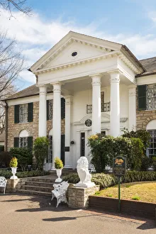 Images Dated 16th May 2016: USA, Tennessee, Memphis, Entrance to Graceland