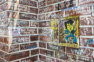 Images Dated 16th May 2016: USA, Tennessee, Memphis, Walls to Graceland