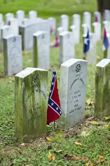 Images Dated 14th February 2014: USA, Virginia, Richmond, Hollywood Cemetery, graves of Confederate soldiers