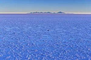 Images Dated 7th September 2018: Uyuni salt flat, Salar de Uyuni, near Tahua, Potosi department, Bolivia