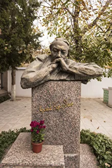 The uzbek writer Sergey Borodin statue at the garden of his home. Tashkent, Uzbekistan The uzbek writer Sergey Borodin statue at the garden of his home. Tashkent, Uzbekistan