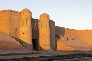 Images Dated 29th November 2022: Uzbekistan, Khiva, an entrance to Khiva old town